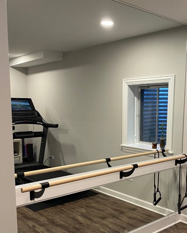 Pivot Services Willow Ridge Glass and Mirror