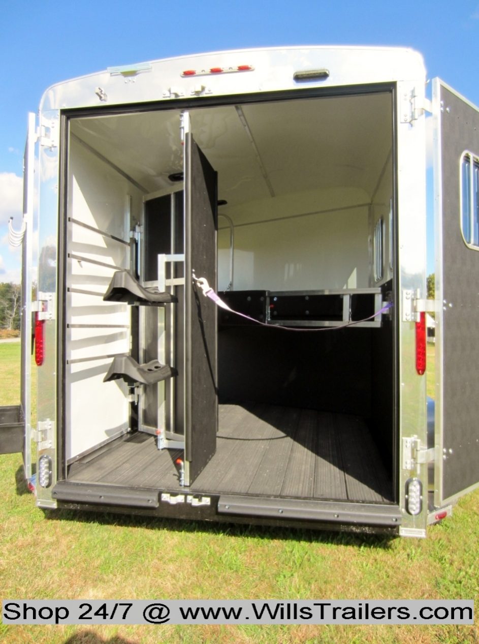 2019 Homesteader 2 Horse Trailer (Draft Size) Williams Trailer Center