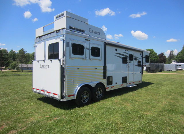 2019 Lakota Charger Lightly Used 2 Horse Living Quarters Williams