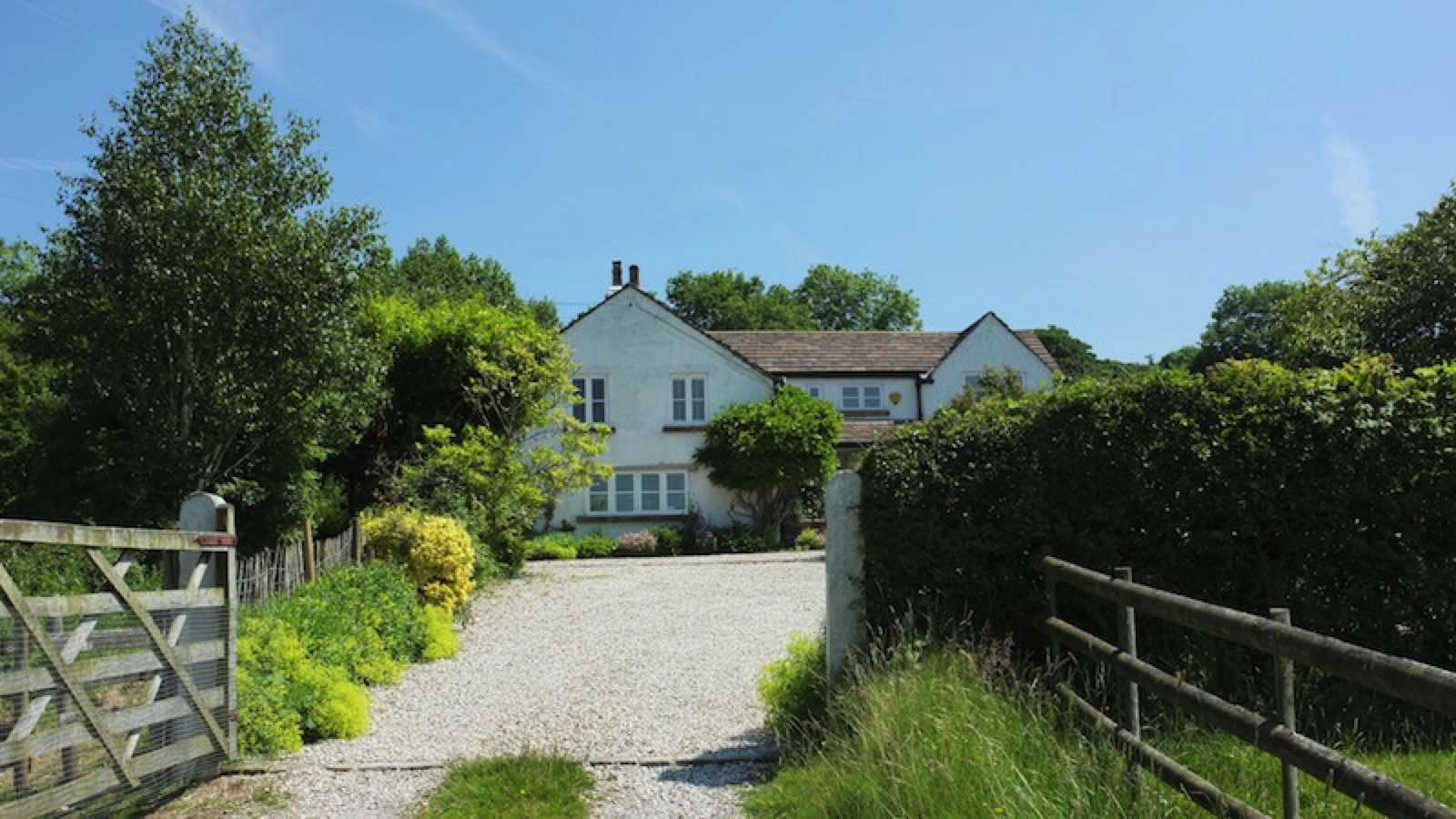 London Road to Styperson Pool