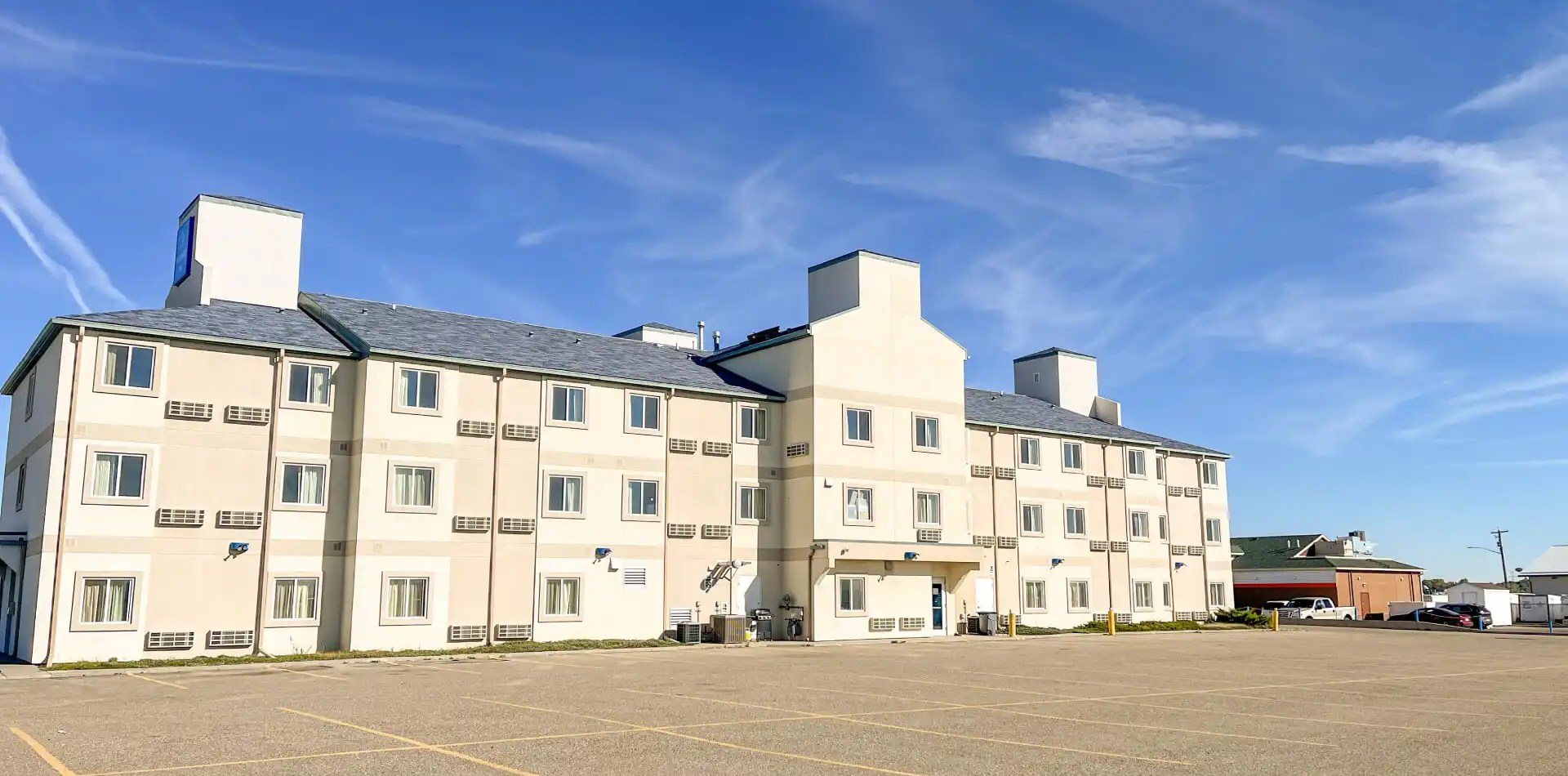 Daily, Weekly, and Monthly Rentals, in Claresholm, AB