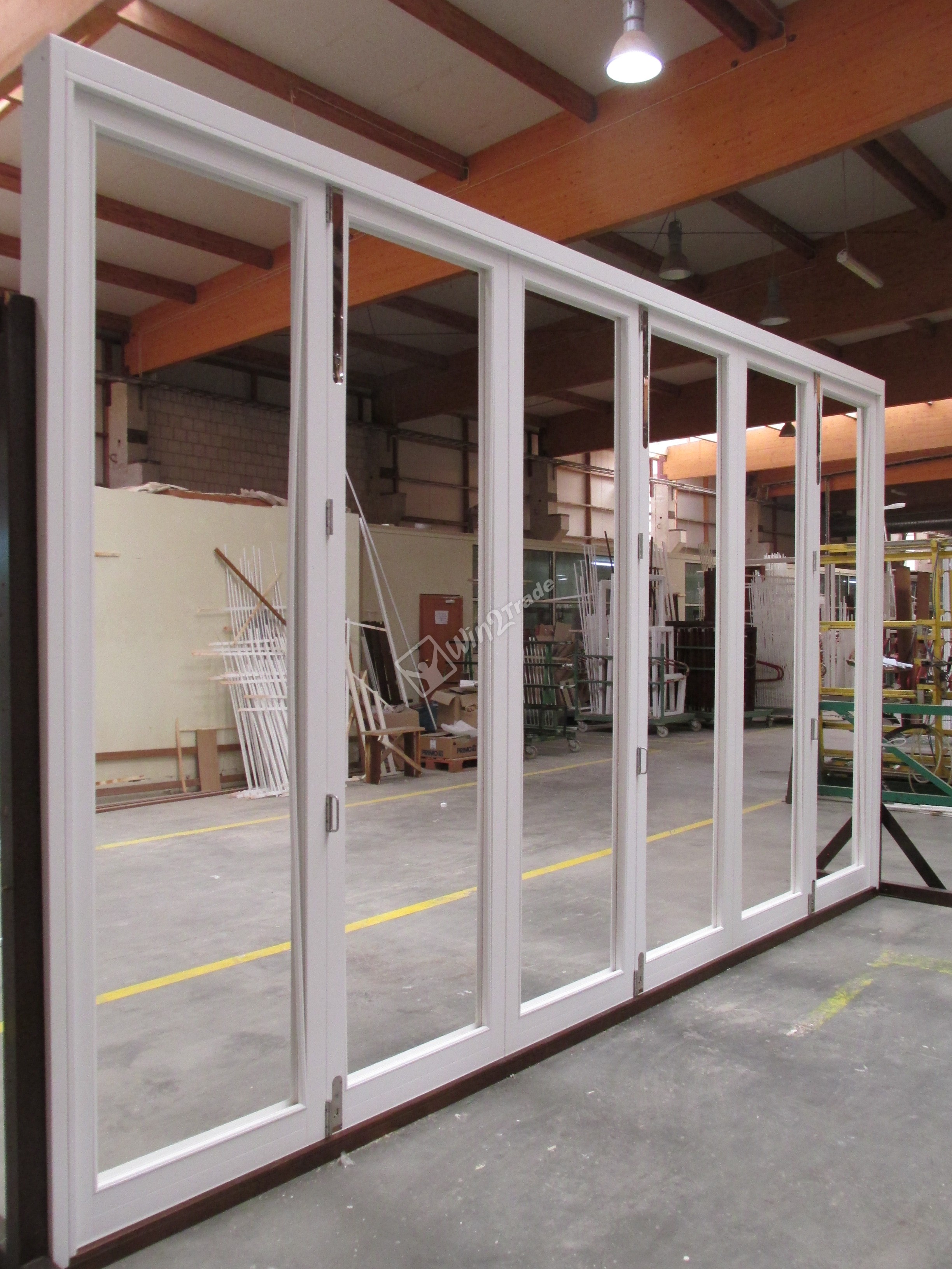 Win2Trade Porte pliante ouverte vers l'extérieur