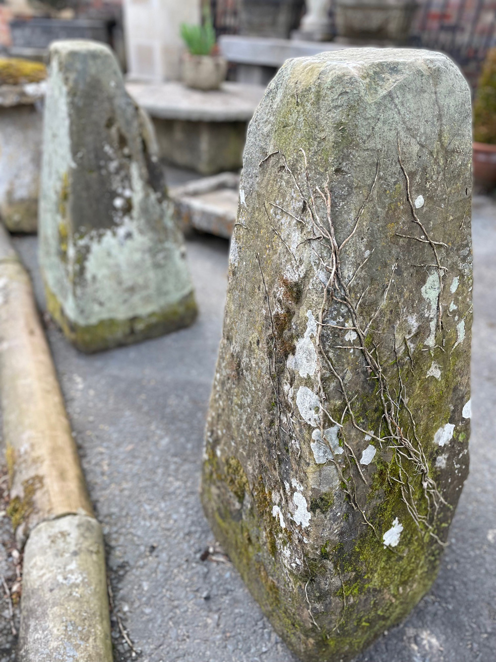 Set of stone bases Reclamation Ltd