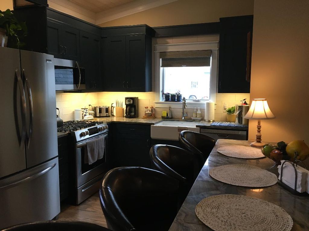 2KingKitchen Windham Theatre and Vacation Rentals, Windham NY