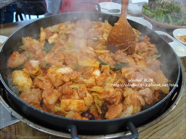 江原道春川食記∥ 金裕貞站。金屏山炭火鐵板辣炒雞排 금병산 숯불 철판 닭갈비 – 騎完江村Rail Park，一定要吃春川辣炒雞排！