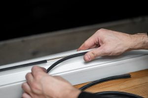 How to Replace Window Glass in Aluminum Frame: Step-by-Step Guide