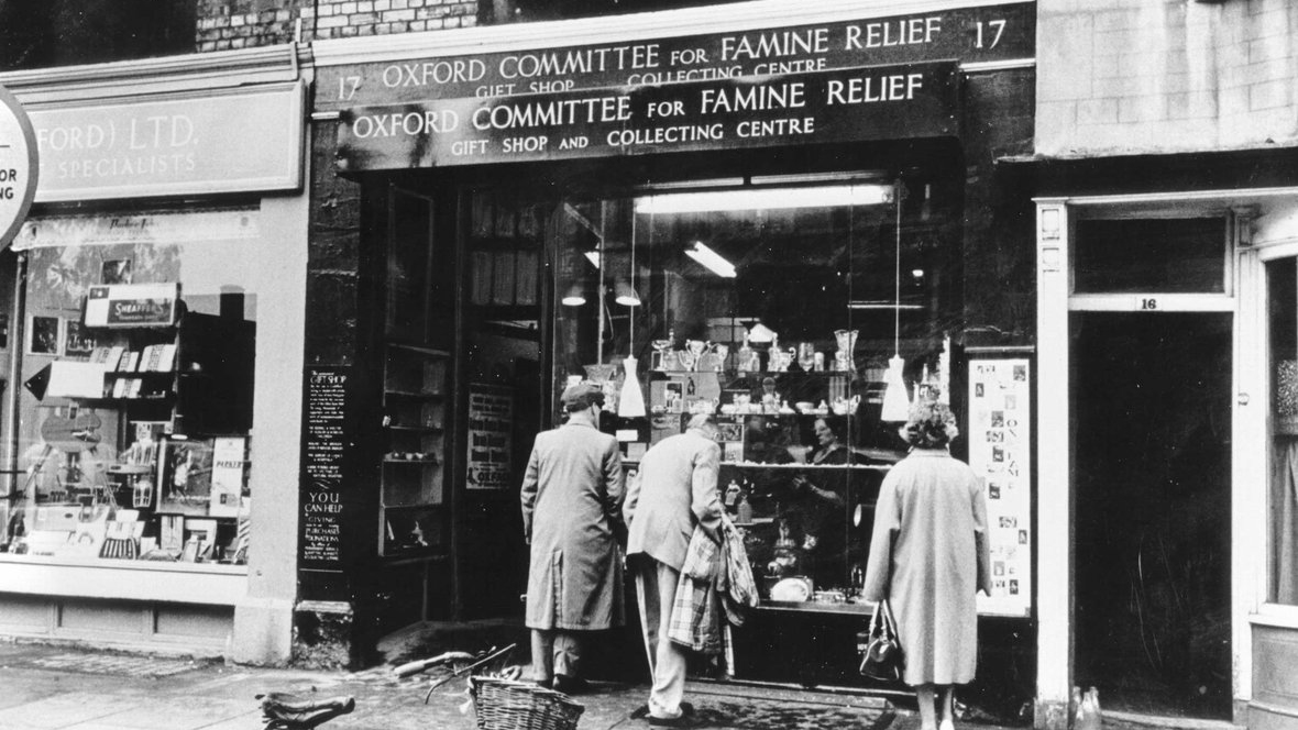 How Charity Shops Took Over The High Street windowthroughtime