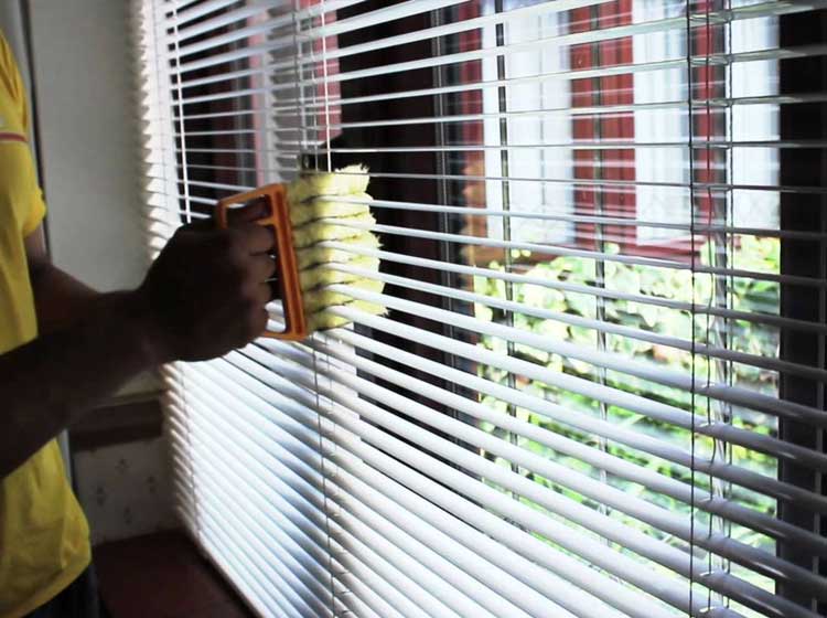 Full Service Blind & Shutter Cleaning Service Company Companies based