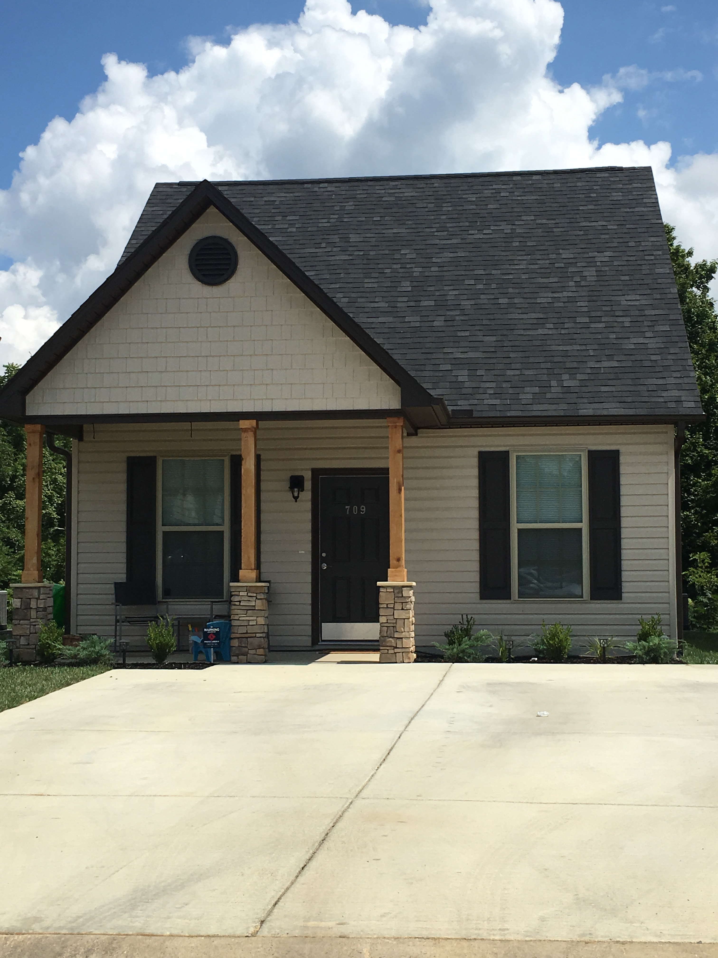 Check Out this Move in Ready New Home in Johnson City! Windsor Built