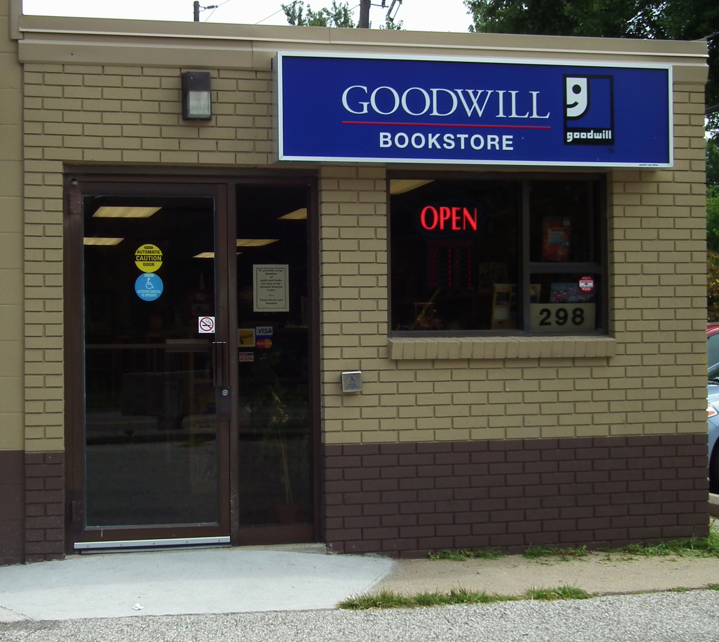 Goodwill Bookstore windsoriteDOTca City Guide windsor ontario's neighbourhood newspaper