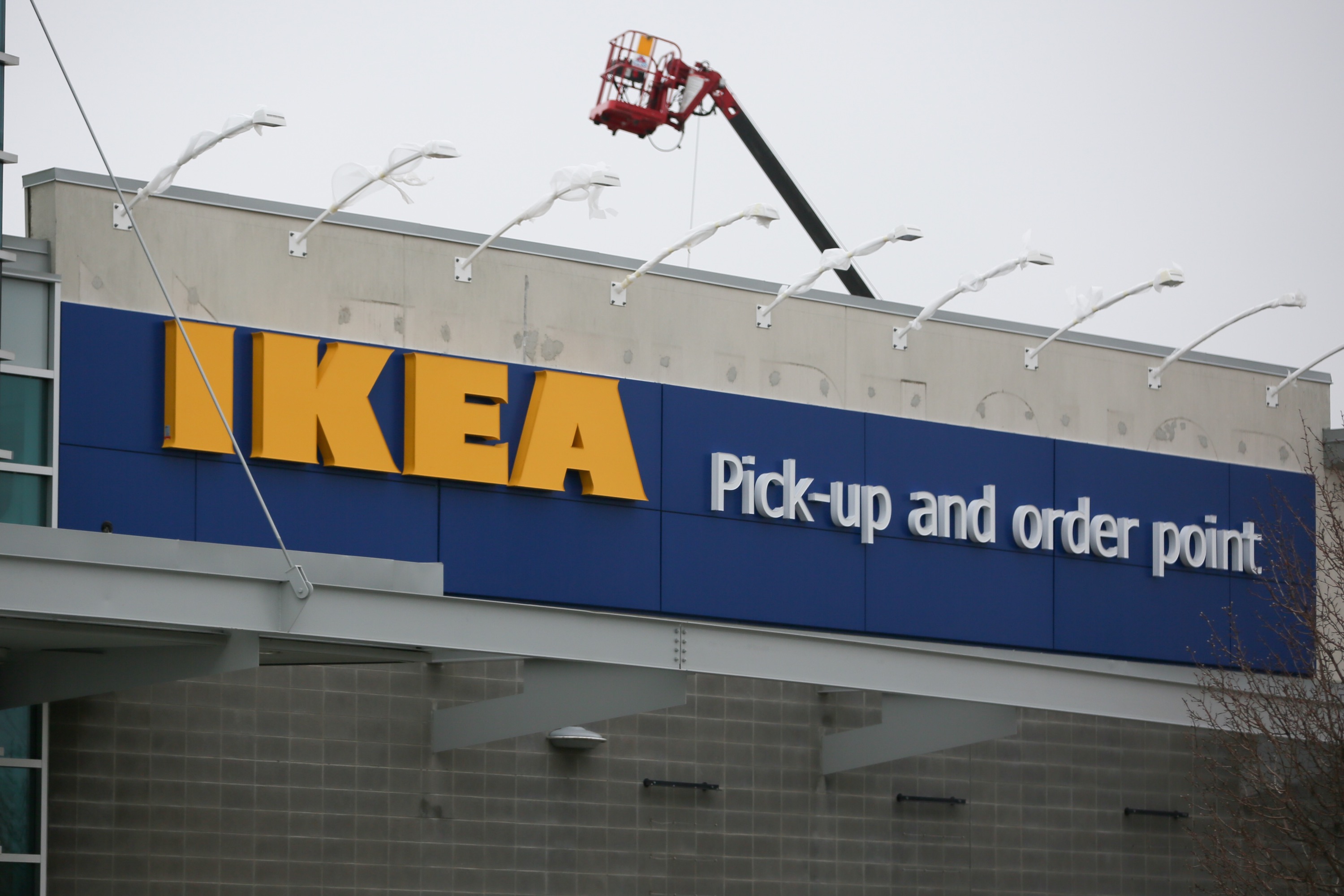 Signs Going Up At New Windsor IKEA Location windsoriteDOTca News