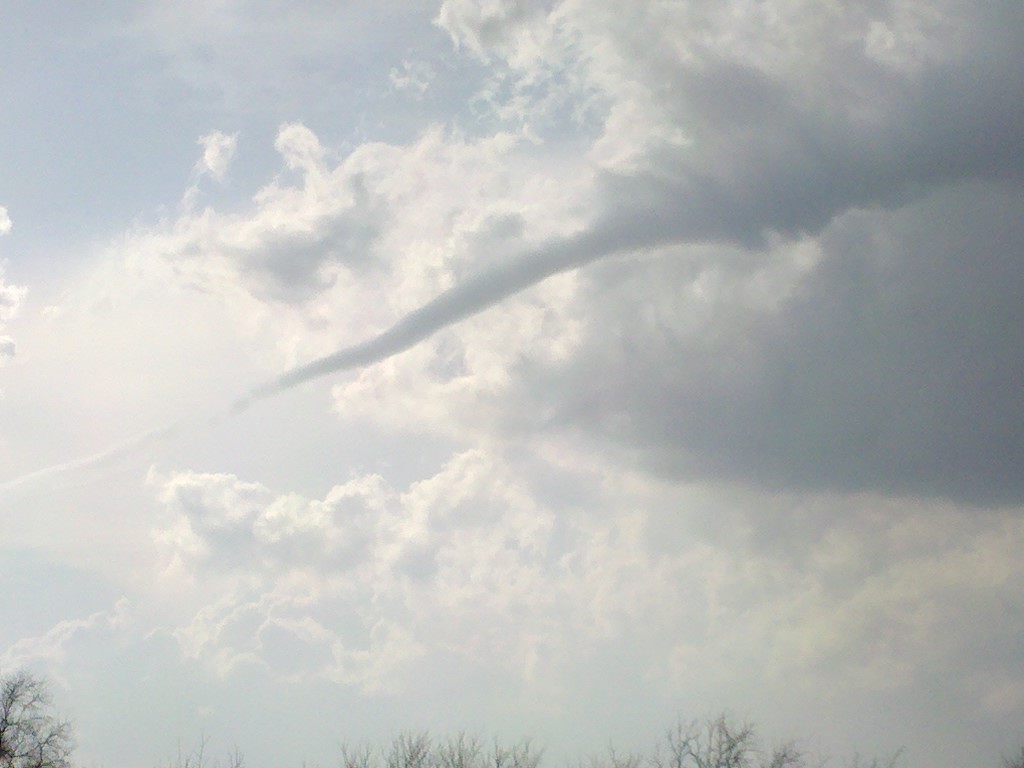 Funnel Clouds Possible In WindsorEssex Today windsoriteDOTca News