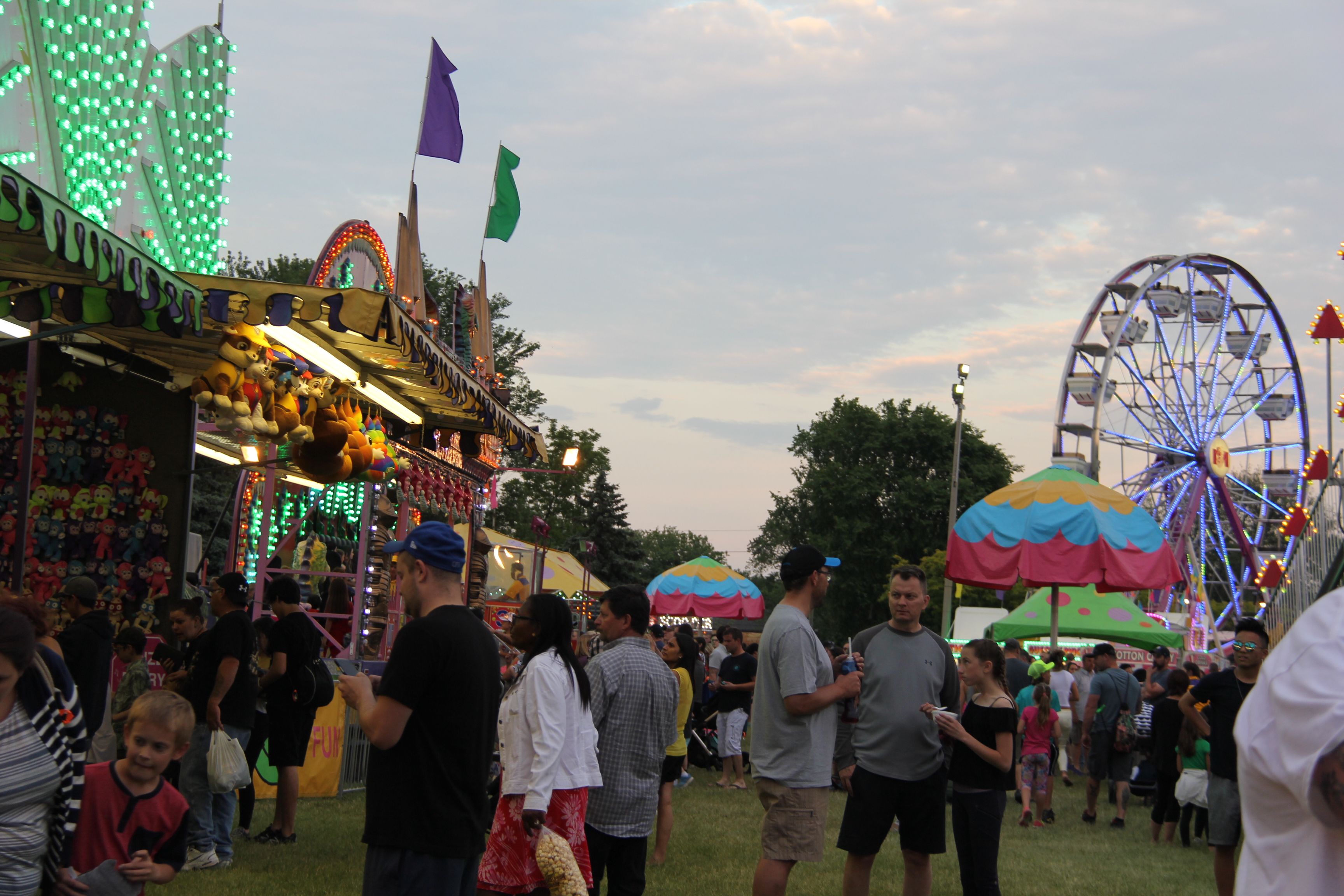 strawberry festival 2023 long island PHOTOS Strawberry Festival Returns To LaSalle With A Bang