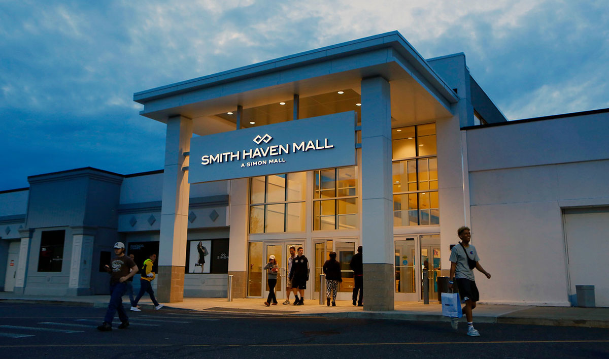 Windwood Oak Estates Luxury Homes Lake Grove