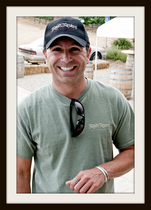 Robert Renzoni Vineyards Carrying On The Family Legacy WINEormous