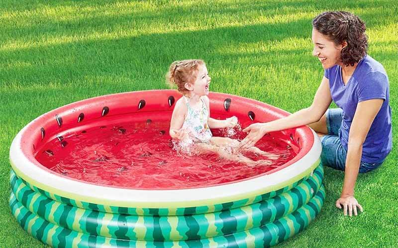 What to Put Under Inflatable Pool on Grass Winflatable