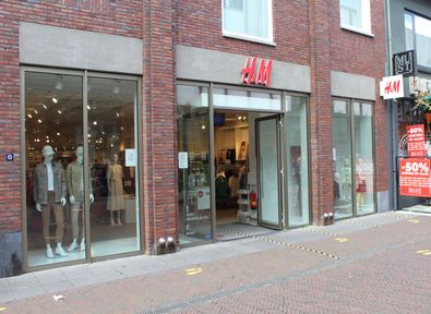 H&M - Winkelen In Tiel