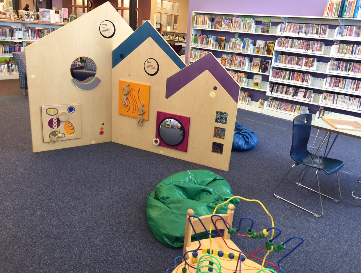 Bayside Library in Virginia Beach Parent Reviews on Winnie