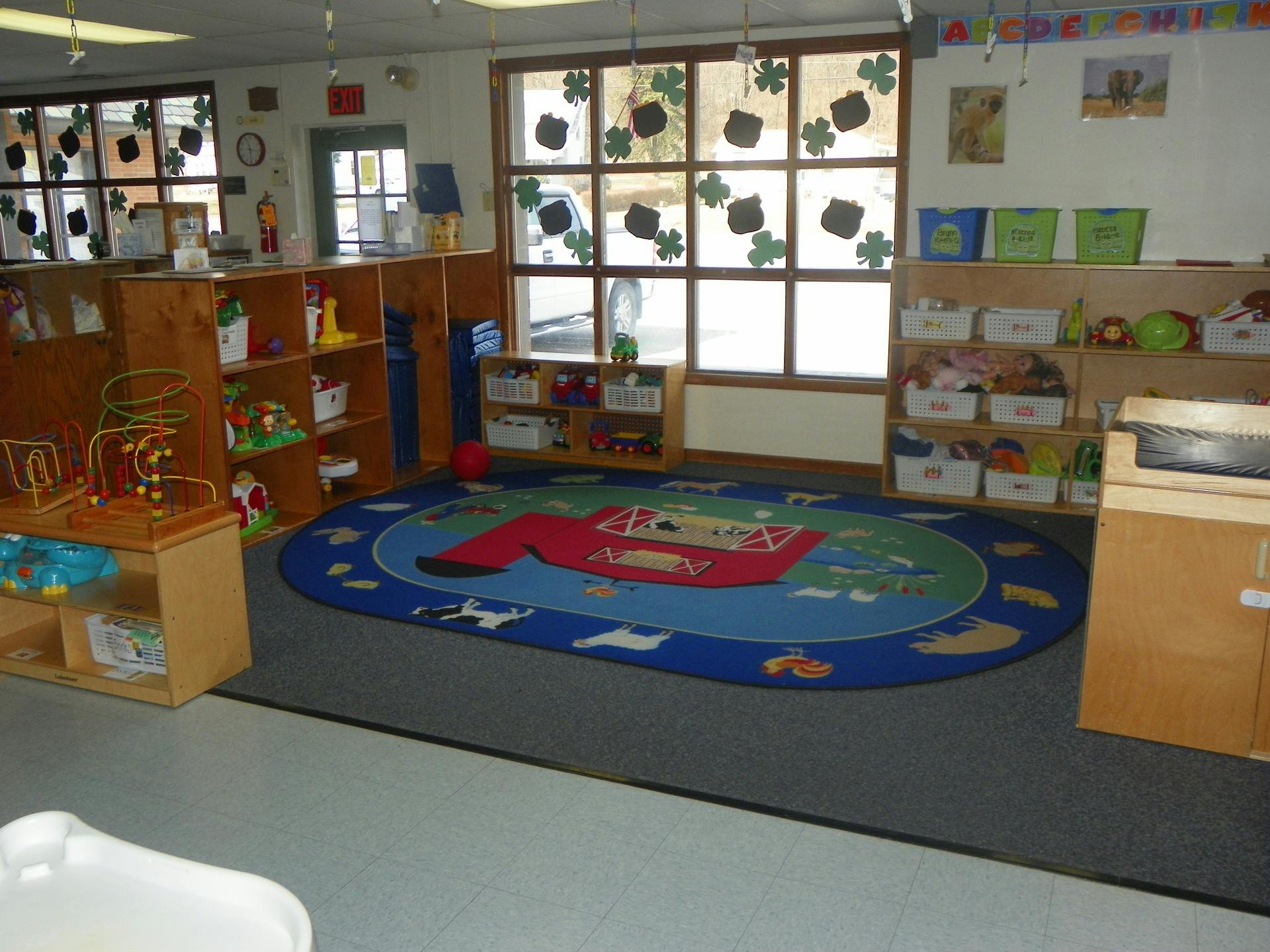 Bright Ideas Childcare & Preschool (Pleasant Valley Boulevard