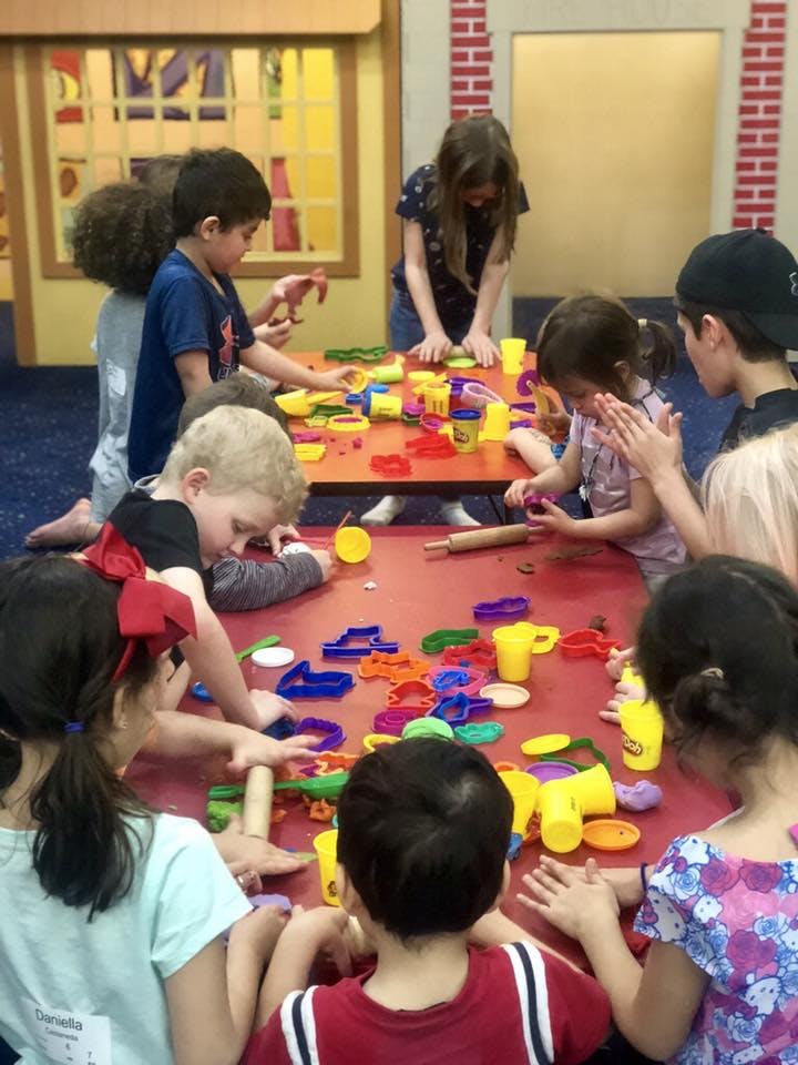 Adventure Kids Playcare (Bellevue) Daycare in Bellevue