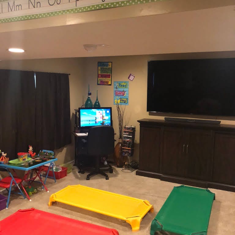 Chubby Cheeks Licensed Childcare Daycare in Lake in the Hills, IL