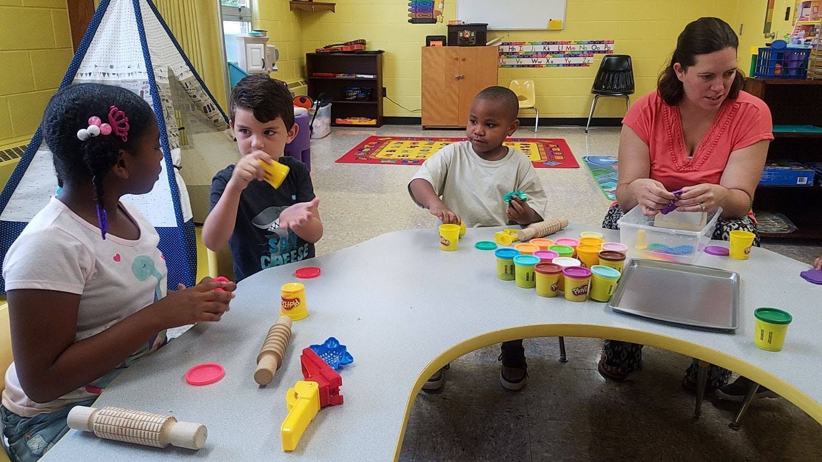 St. Preschool and Childcare Preschool in Flint, MI Winnie