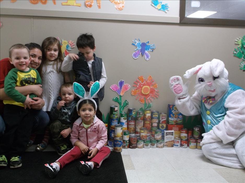 Waukesha Sunset Drive KinderCare Daycare in Waukesha, WI