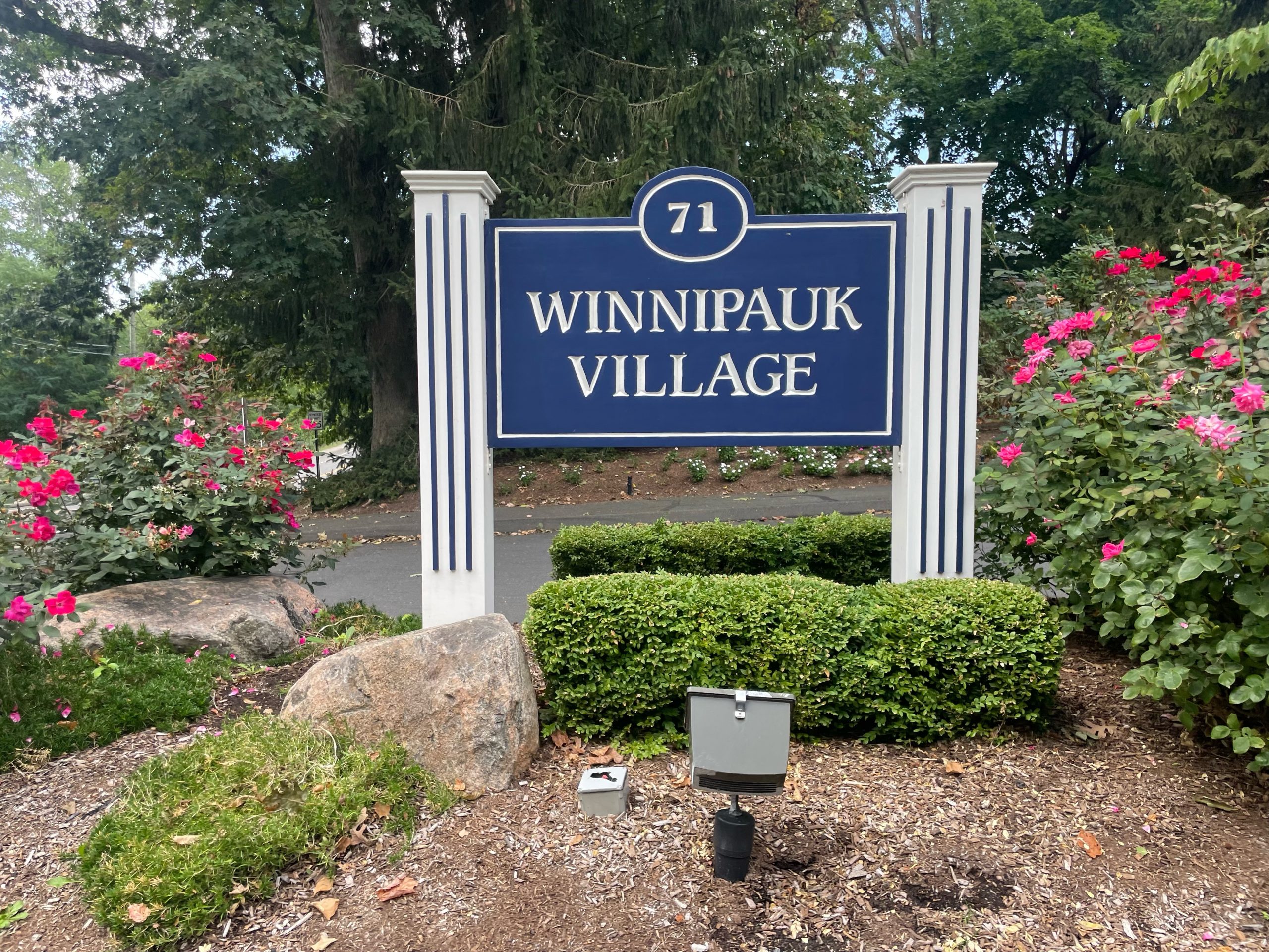 Winnipauk Village Condos Norwalk Buy, Sell or Rent