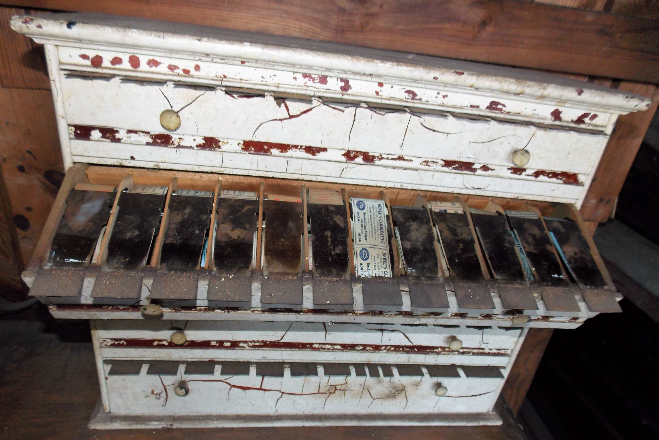 Lot Detail Wooden Pharmacy Label Dispenser With Original