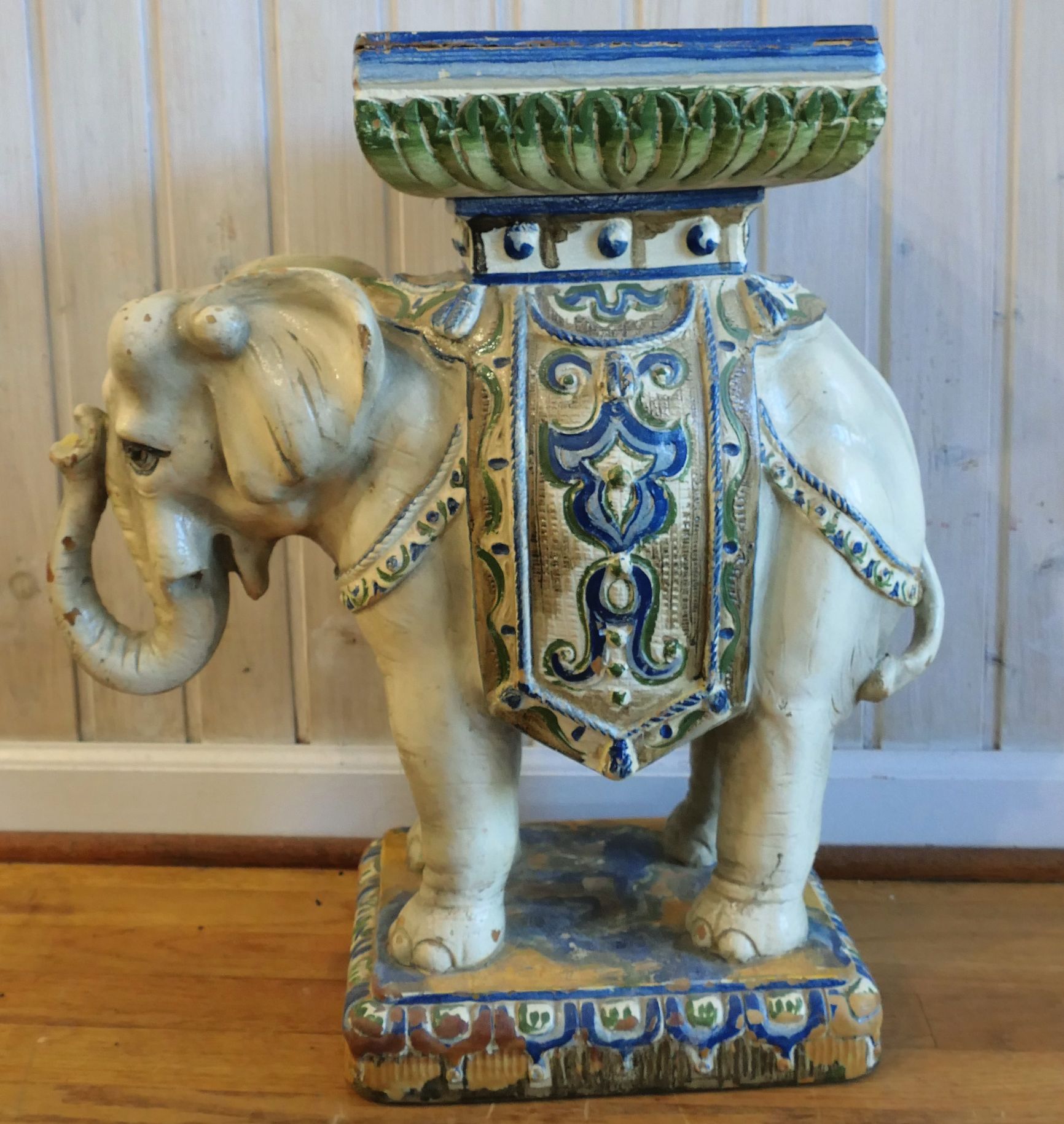 Lot Detail Resin Asian Elephant Plant Stand Some Paint is Chipping