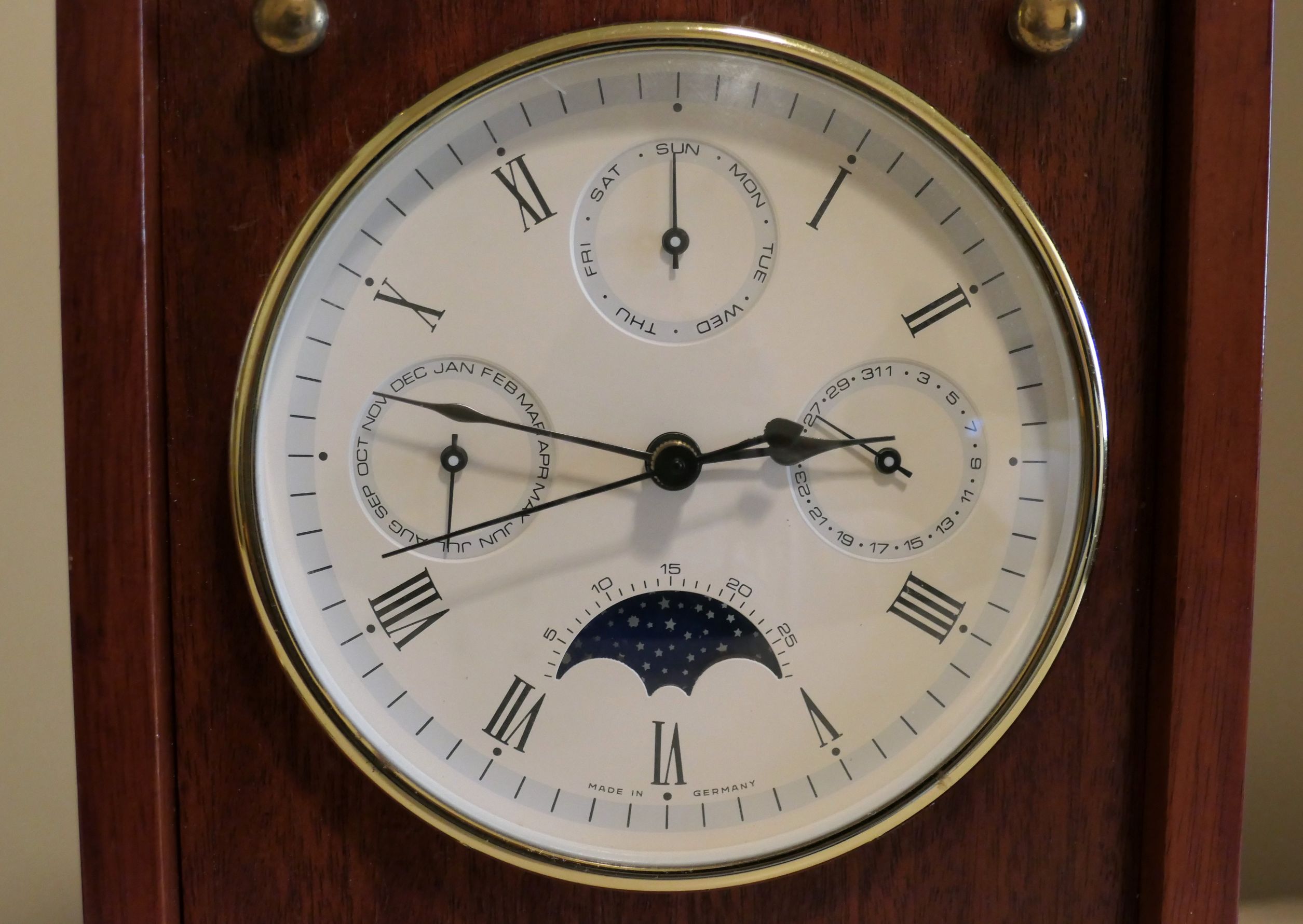 Lot Detail Hermle 2100 Quartz Moon Phase Calendar Clock Made in