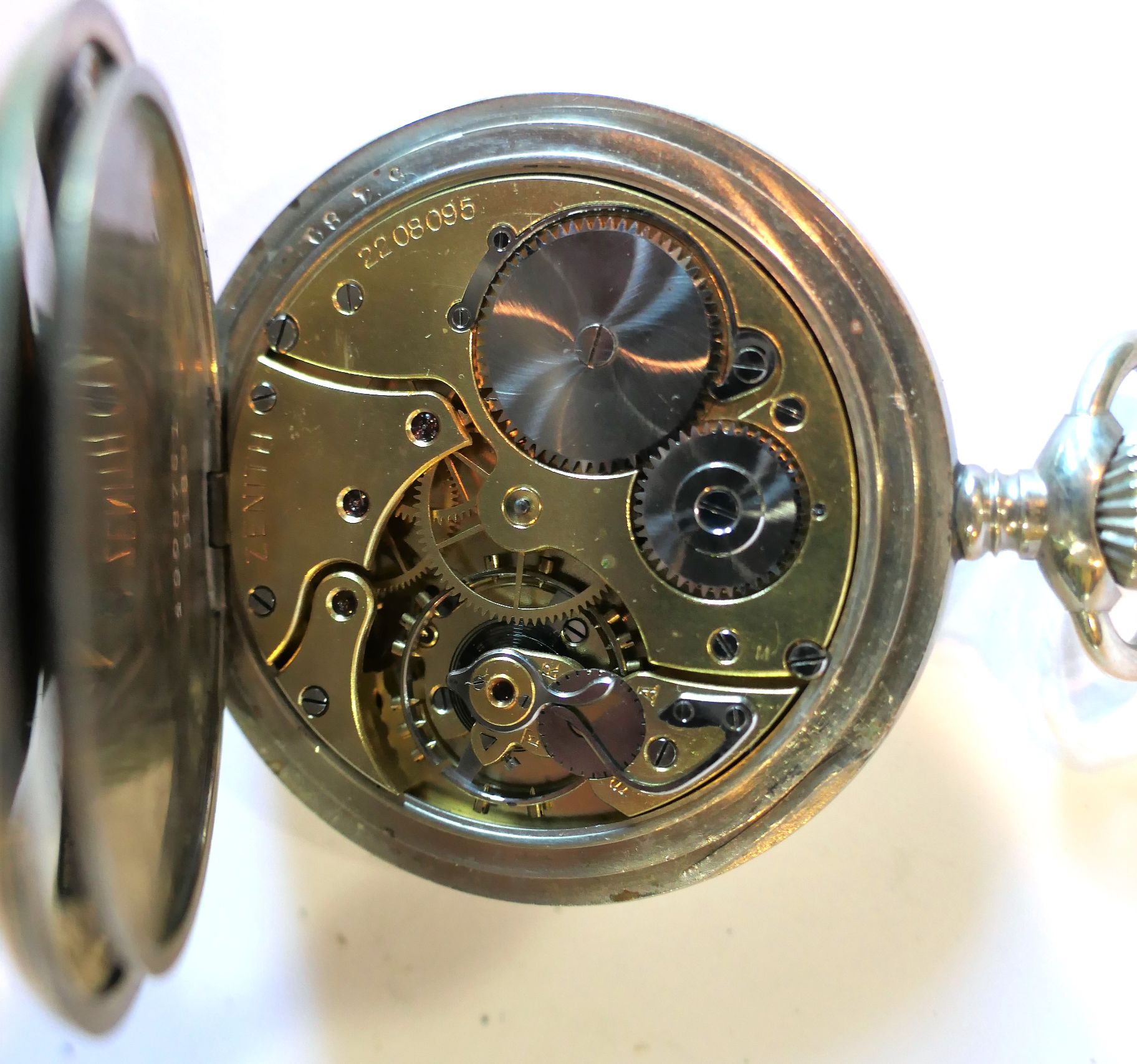 Lot Detail Zenith Pocket Watch Serial Number 2208095 Zenith Metal