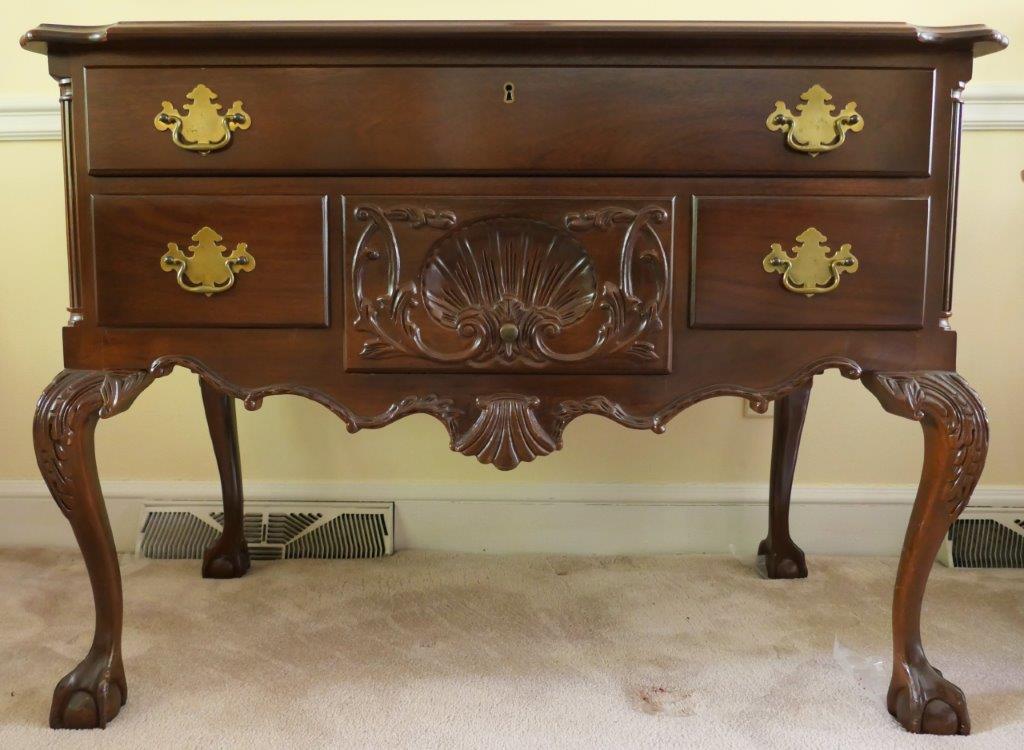 Winstead's Auction Company Current Auctions