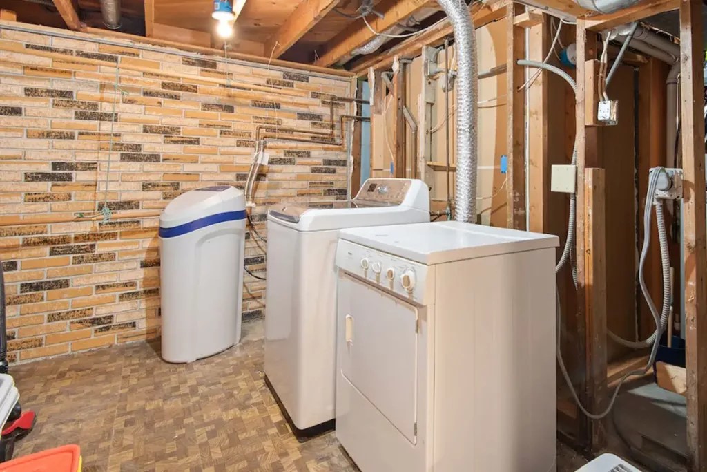 4 Tips For Winterizing A Washing Machine