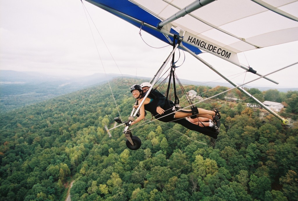 Hang Gliding at Lookout Mountain winterstudios, ink.