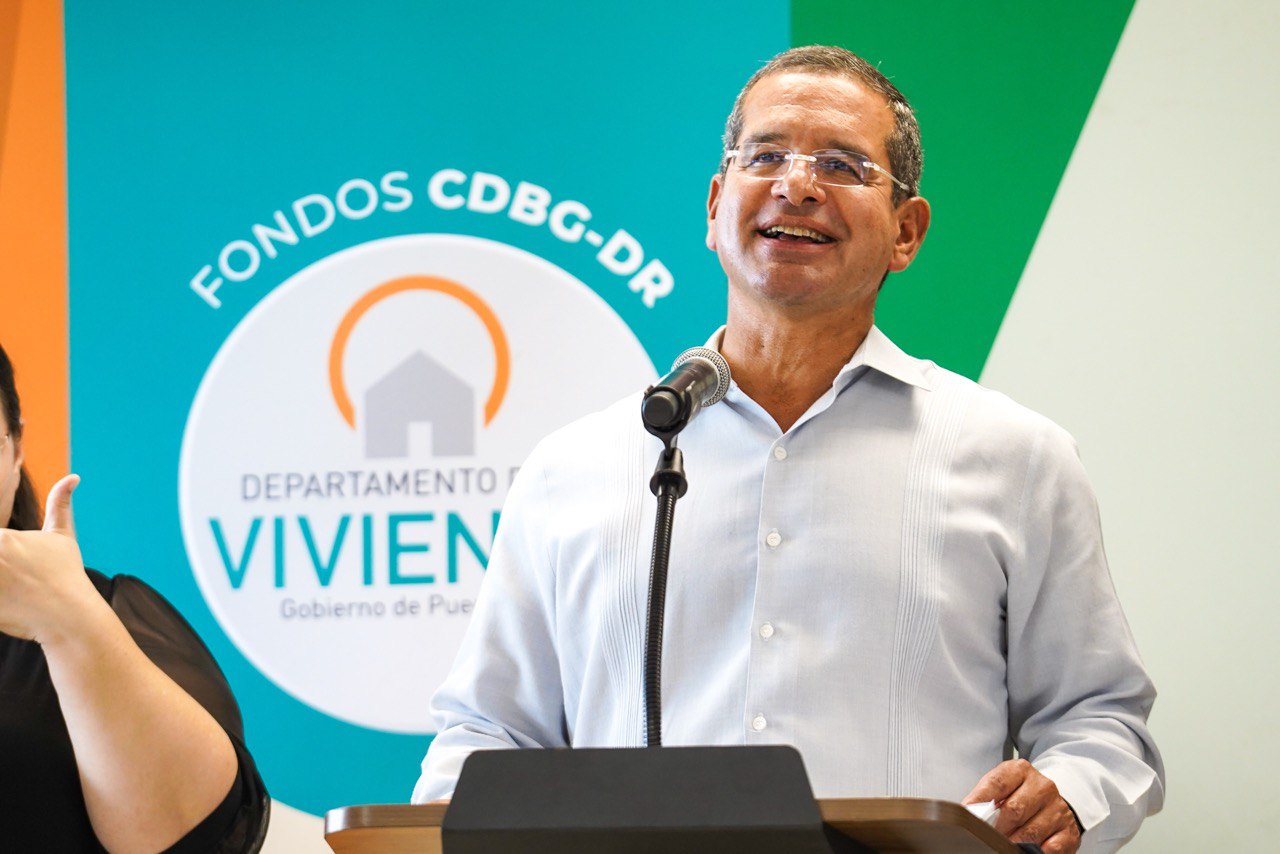 Gobernador inaugura unidades de vivienda de bajo costo en proyecto San