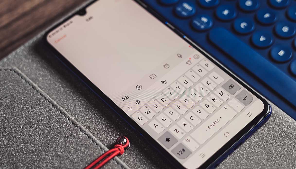 Cosa fare se non funziona la tastiera dello smartphone Libero Tecnologia