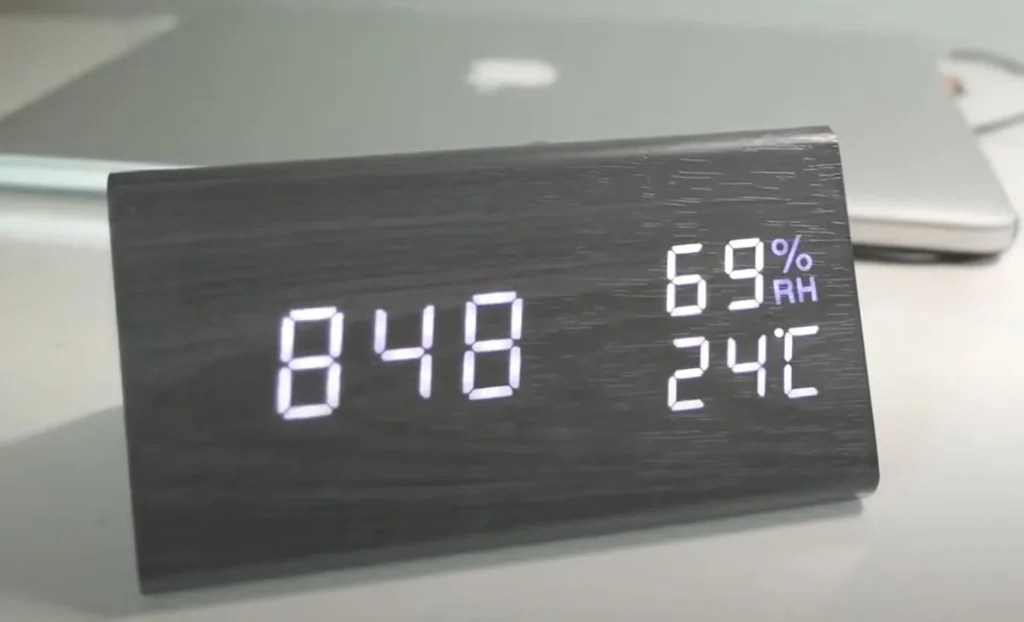 The Top 6 Alarm Clocks With Wireless Charging