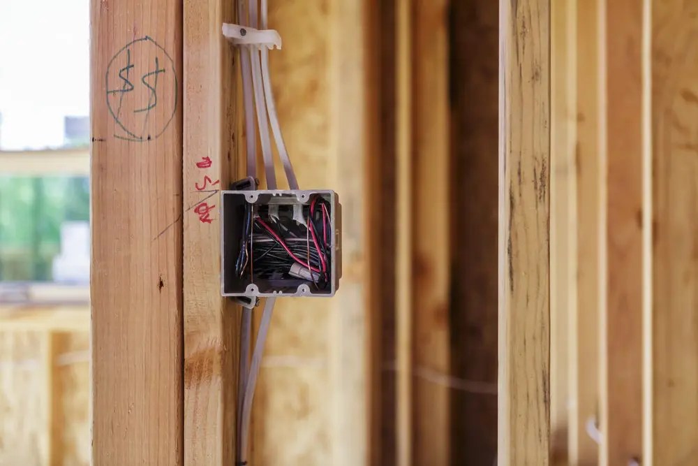 5 ELECTRICAL TIPS FOR YOUR NEW HOUSE