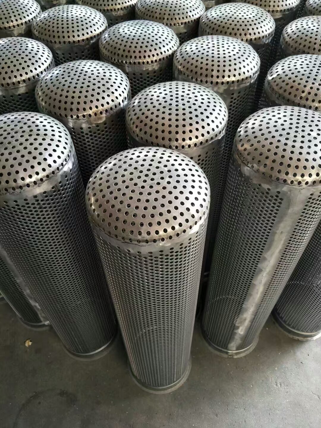 Bag type filter basket