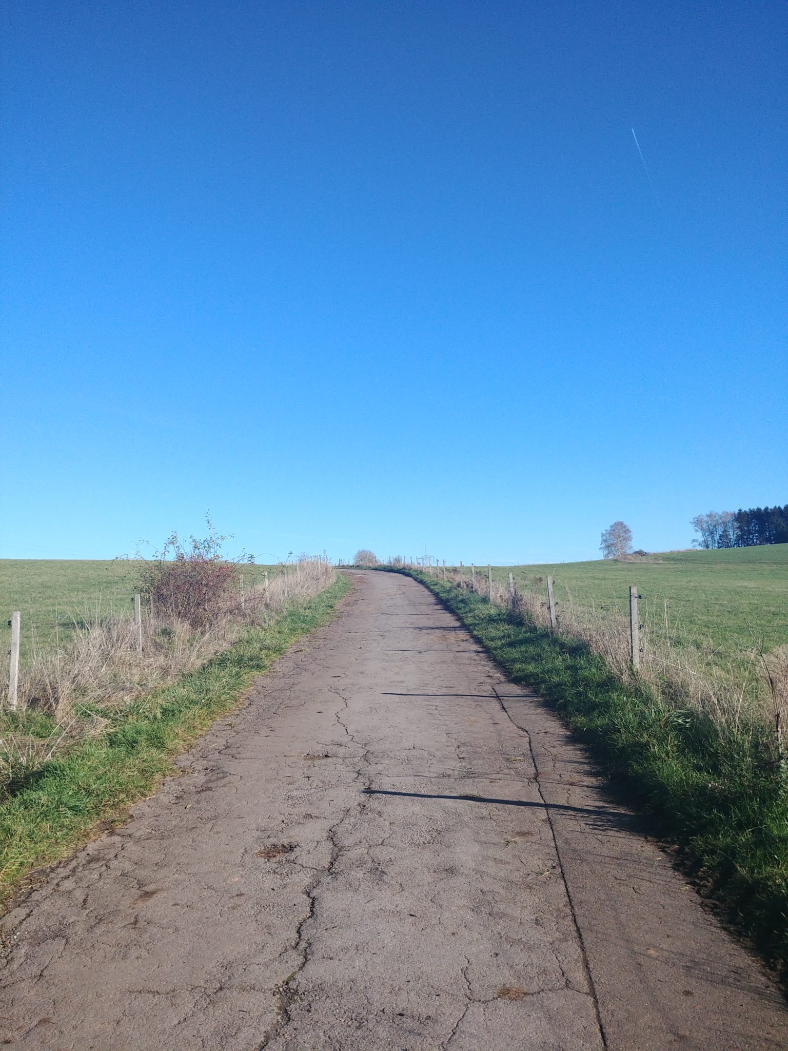 STADTANSICHTEN/ORTSANSICHTEN ILLINGEN/SAAR