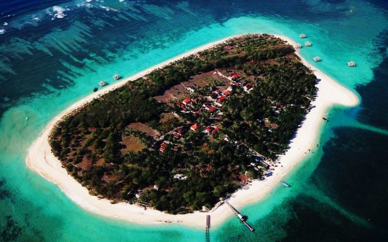 √ Gili Labak: Lokasi, Keindahan & Tiket Masuk