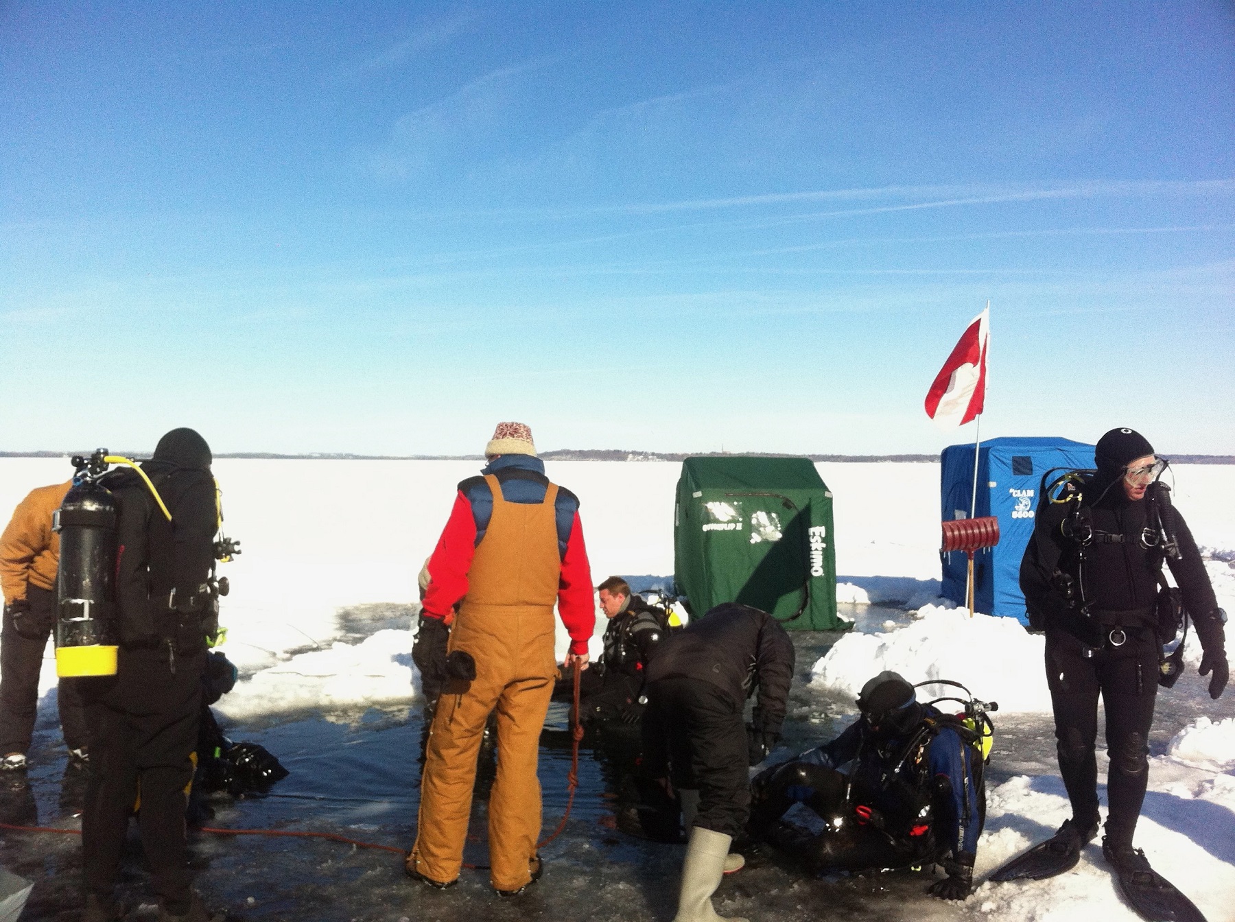 Ice Week Ice Diving In Lake Mendota Wisconsin Life