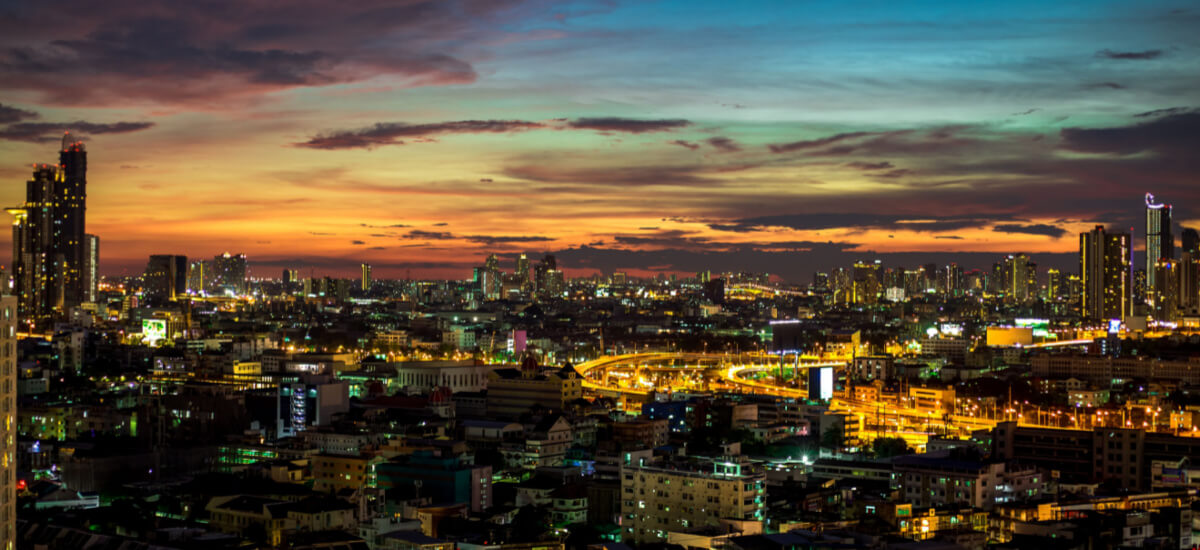 Can US citizens buy property in India? Wise