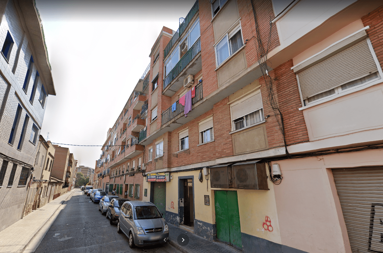 Venta de piso en calle Oviedo Torrero PUBLIPISOS ® Inmobiliarias