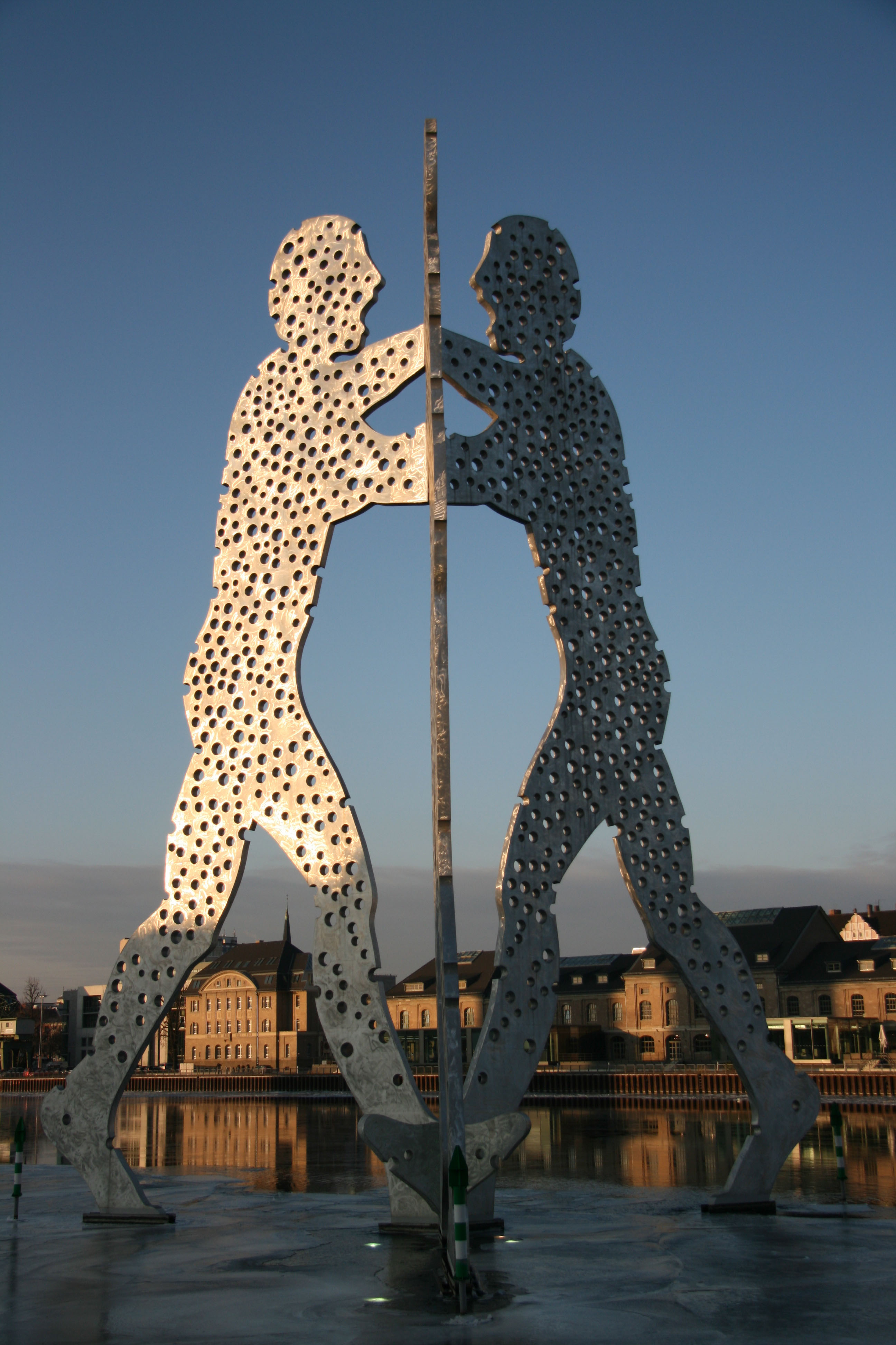 A Cold Day on the Spree Molecule Man in Winter Berlin Love