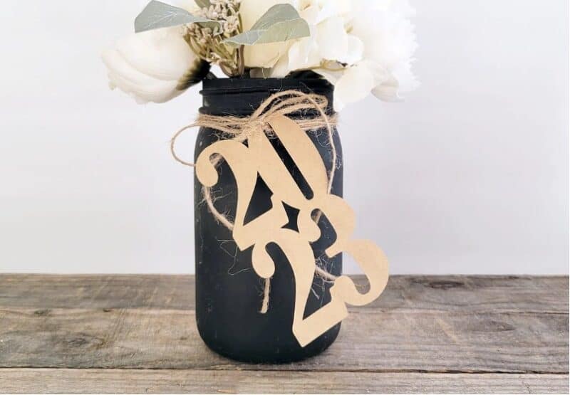 32 Cute Graduation Centerpiece Ideas You Have to Get For Your