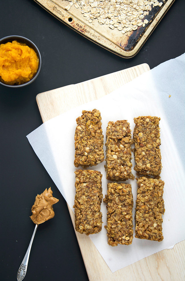 Chewy Cinnamon Roll Granola Bars