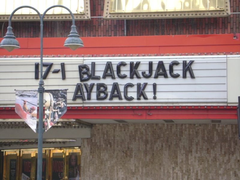 Blackjack dealer hand probabilities Casa Larrate