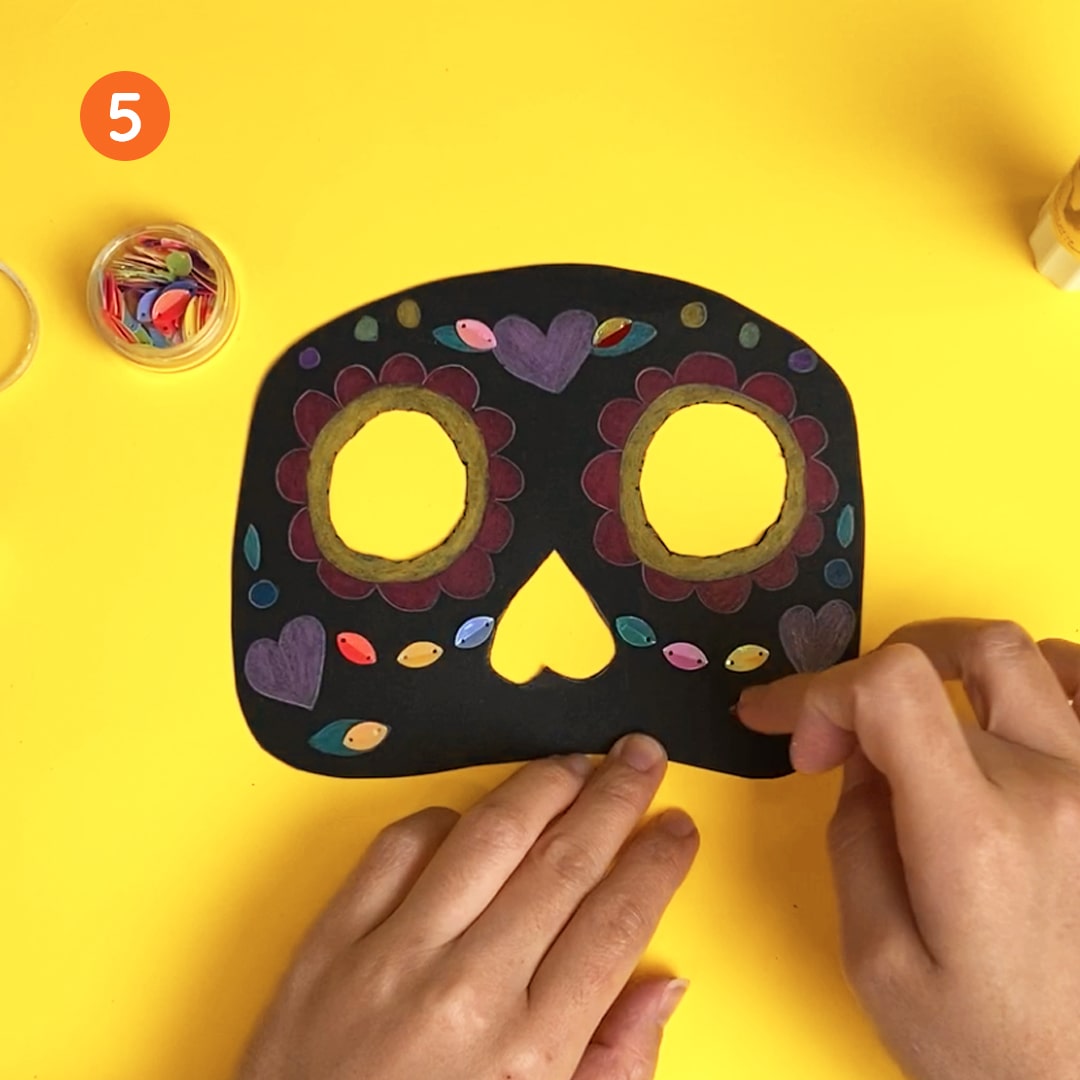 7 Easy Steps to Make a Halloween Mask! Wizard Within